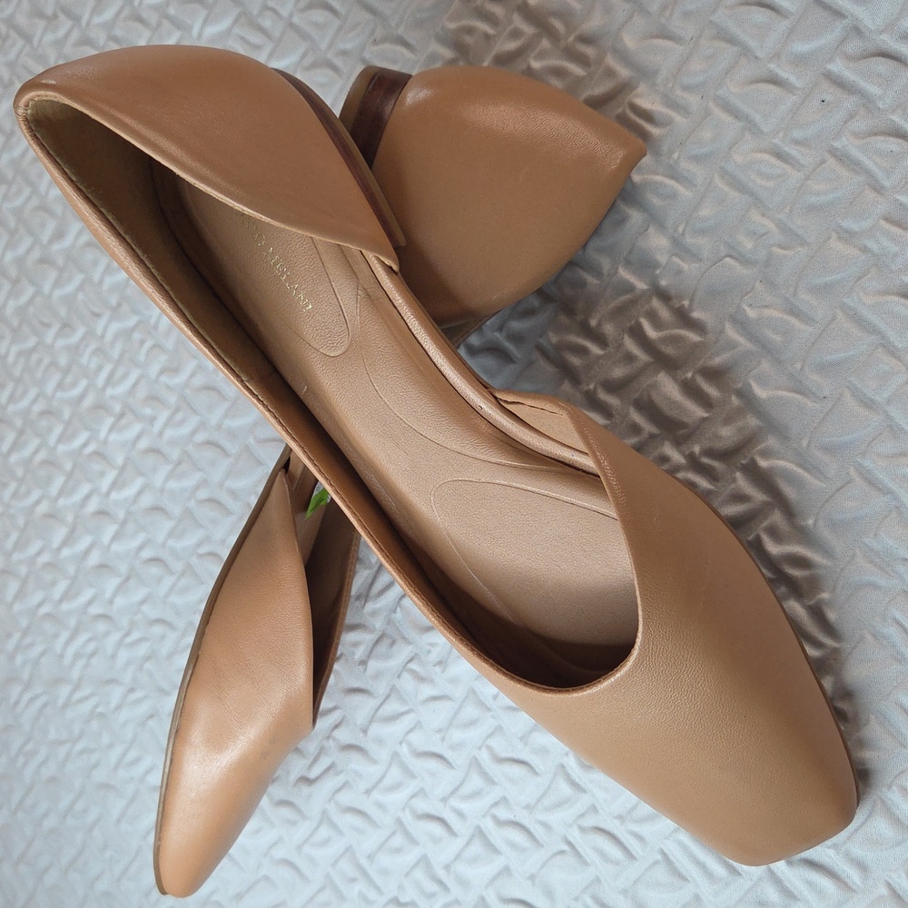 ANTONIO MELANI Tan Pointed-Toe D'Orsay Flats